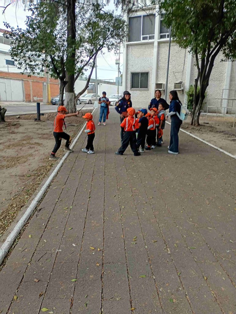 escultismo crítico